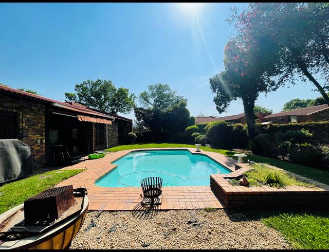 3 BEDROOM FREESTANDING RENTED IN PAULSHOF